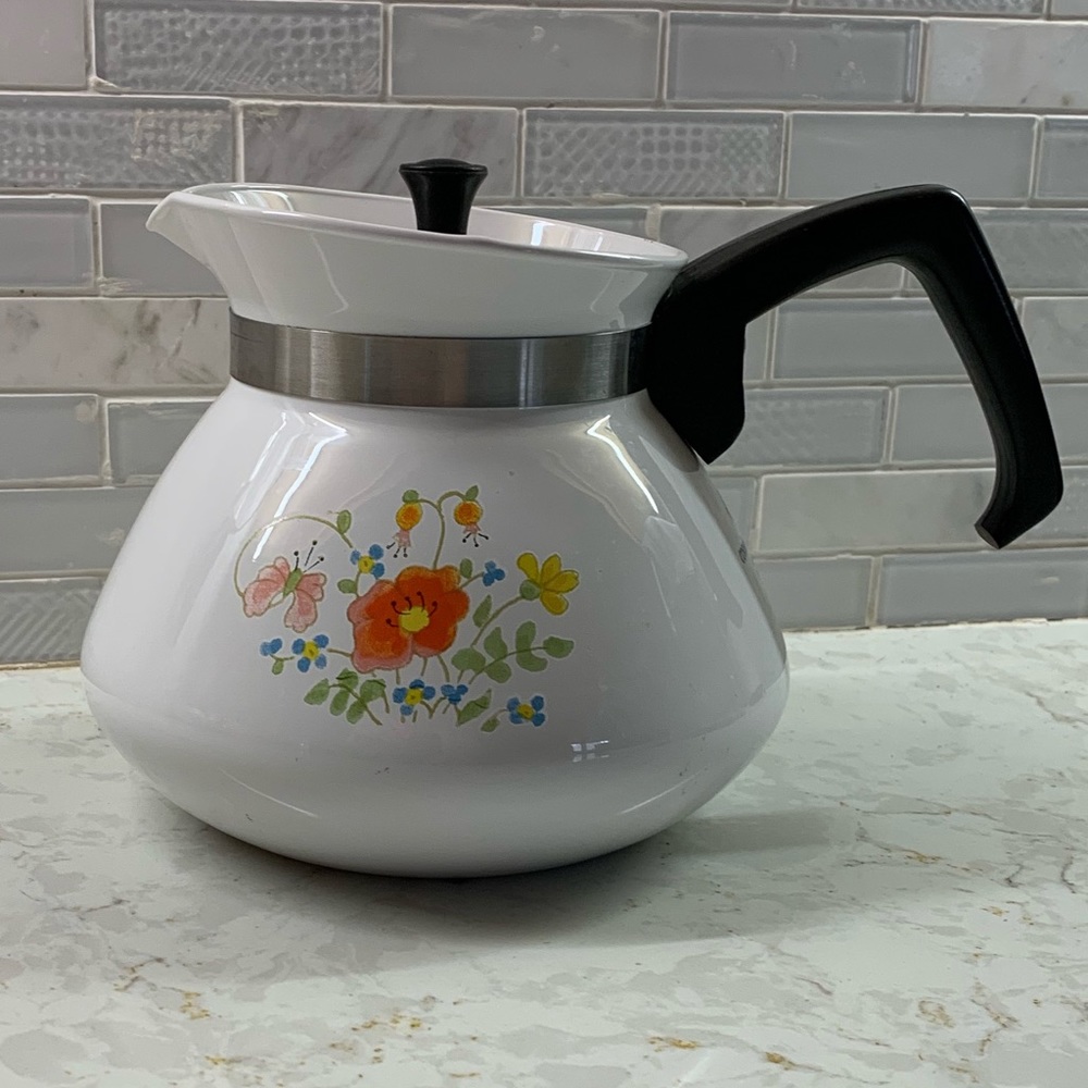 Vintage CorningWare 6 Cup Wildflower Tea Pot